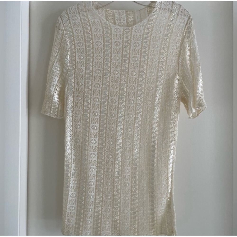 Elegant Cream Lace Short Sleeve Top